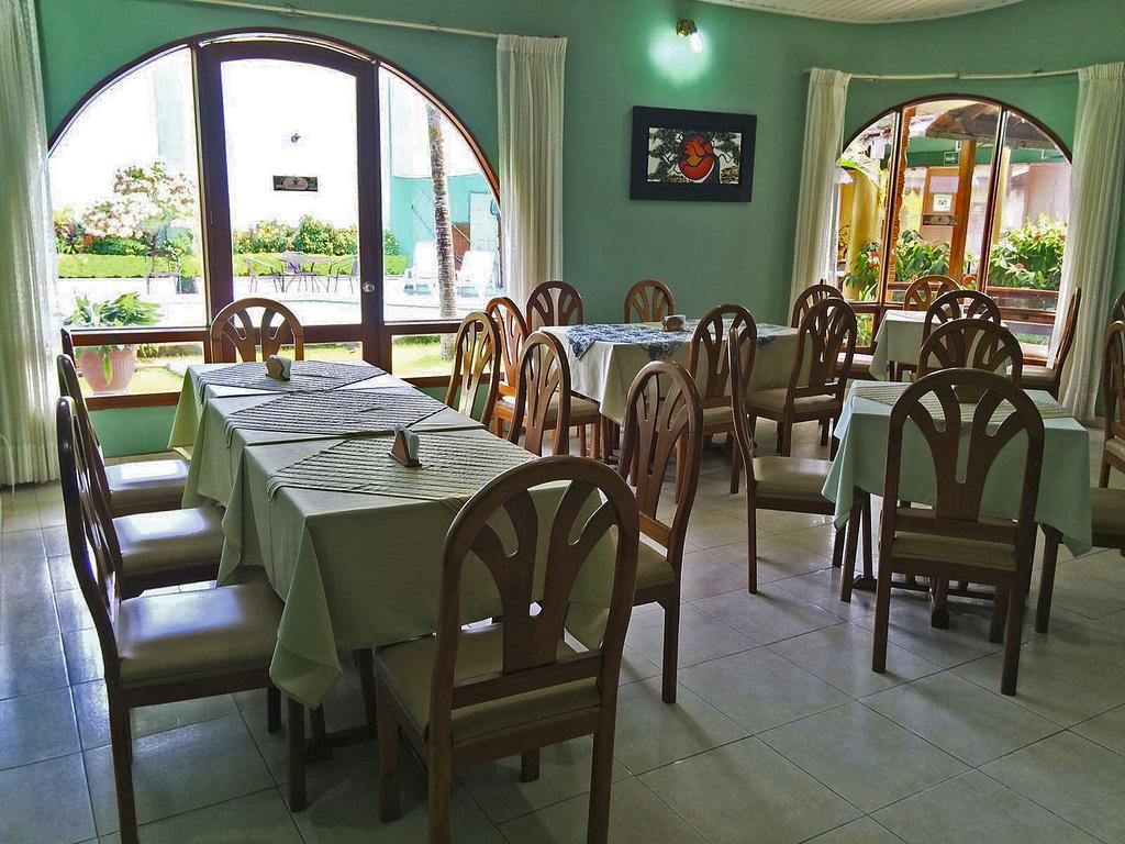 إكيتوس Hotel & Suites La Posada De Lobo المظهر الخارجي الصورة