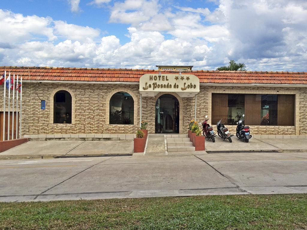 إكيتوس Hotel & Suites La Posada De Lobo المظهر الخارجي الصورة