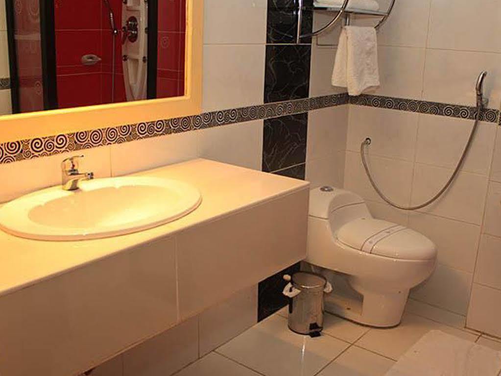 إكيتوس Hotel & Suites La Posada De Lobo المظهر الخارجي الصورة