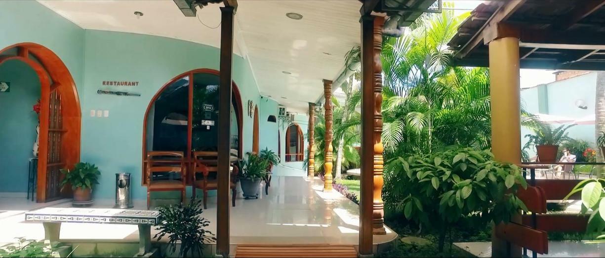 إكيتوس Hotel & Suites La Posada De Lobo المظهر الخارجي الصورة